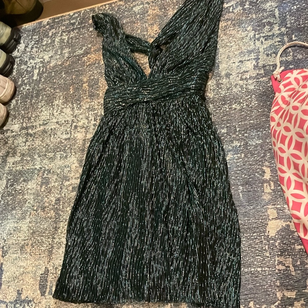 Open back V neck mini dress